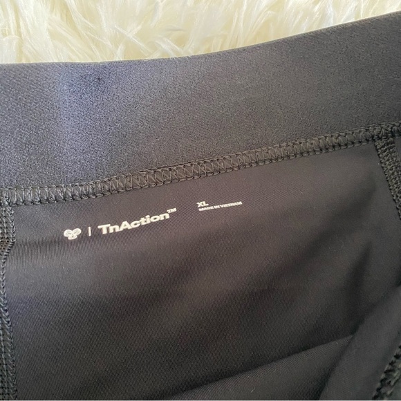 Aritzia TnAction TnaMOVE™ Tennis Mini Skirt - Picture 6 of 8